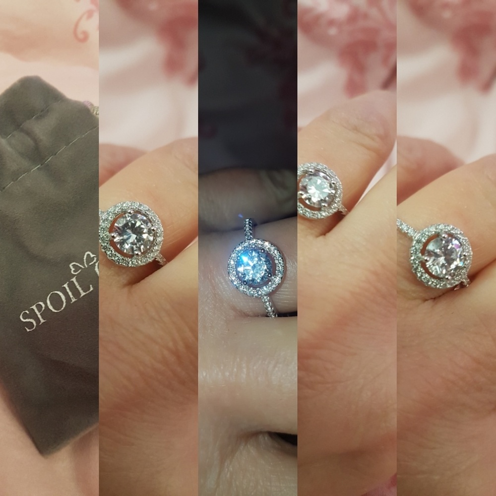 Stunning WOW 925 Sterling Silver CZ Halo Ring